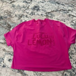 Pink lululemon abrasion resistant top